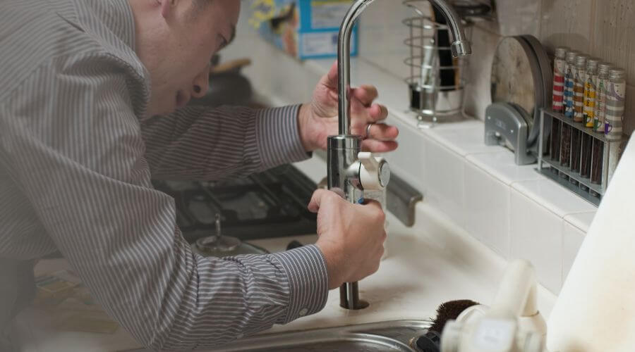 Professional sink repair in Payson, IL